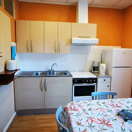 A La Bourboule, Pour 4 Pers, Wifi Inclus - Fr-1-858-14 * La Bourboule